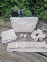 KIT cadeau : Trousse maquillage + 4 lingettes + 1 barrette + 1 chouchou + 1 bandeau - en gaze de coton Liberty -  BIO au choix 