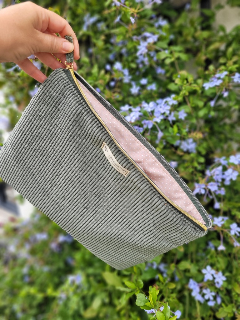 Pochette Ipad - Tablette - velours côtelé et coton - couleur au choix - PERSONNALISABLE - SUR COMMANDE