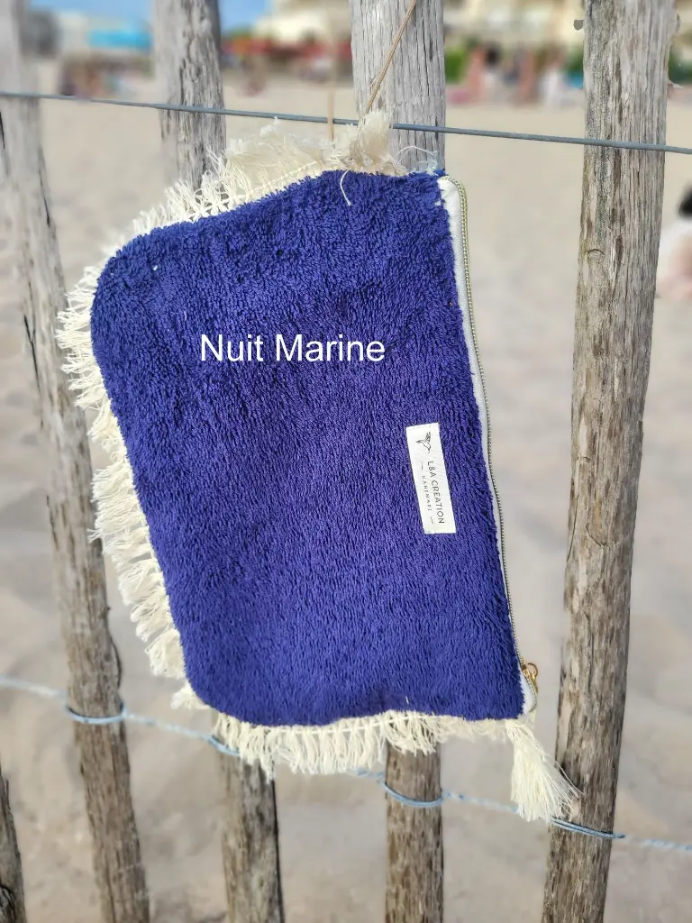 pochette nuit marine.webp
