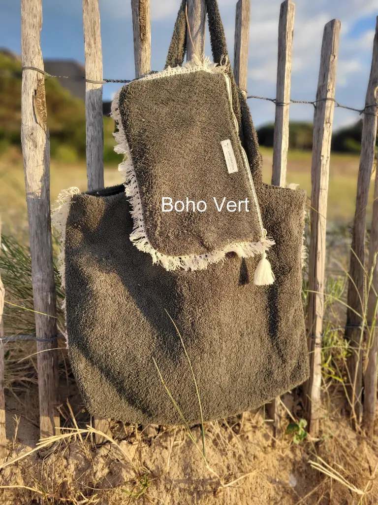 boho vert pochette et sac.webp