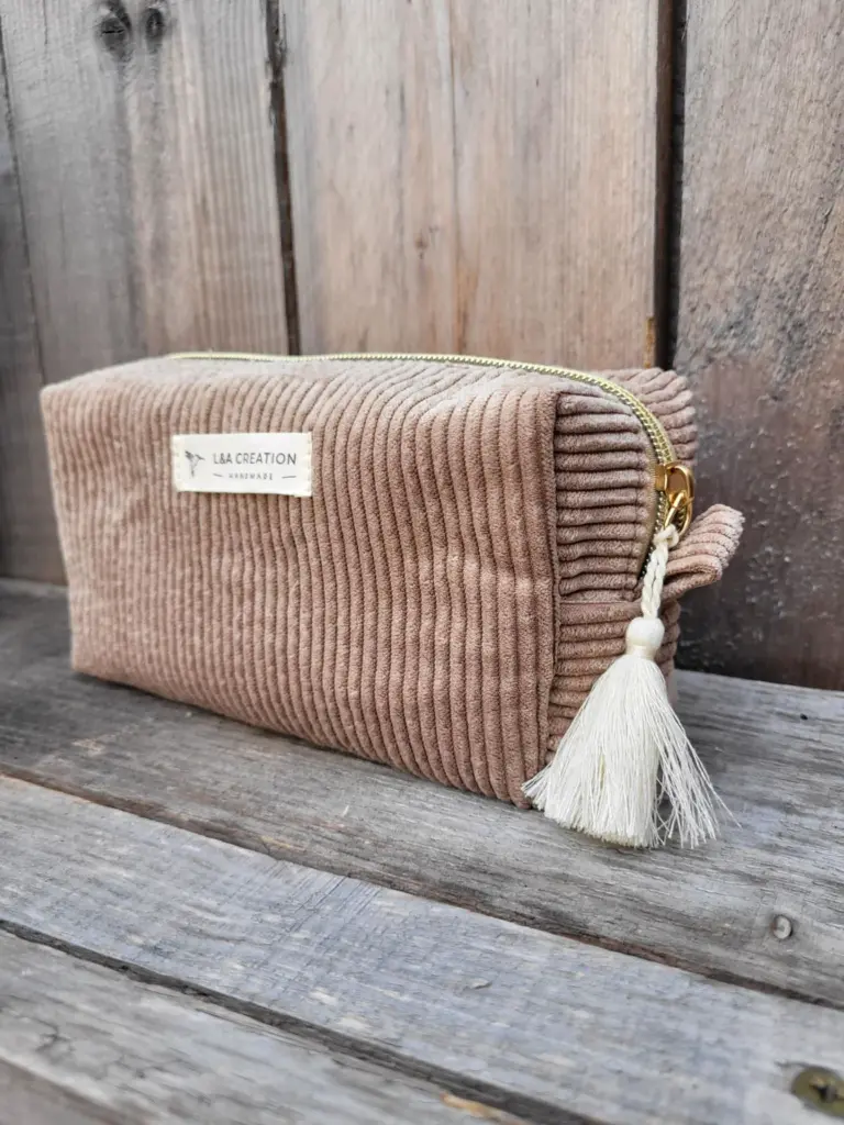 Trousse ou pochette en velours côtelé L&A Création