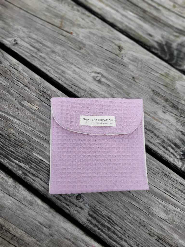 Pochette imperméable savon