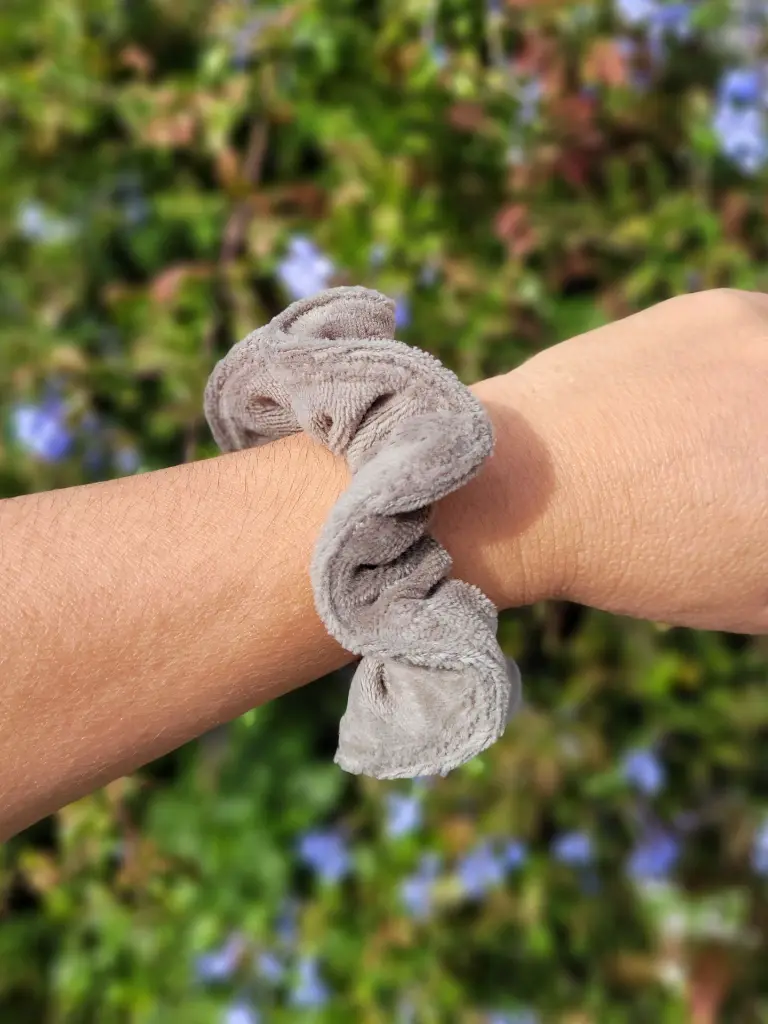 chouchou scrunchie velours tout doux
