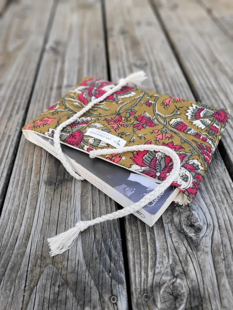 pochette à livre matelassée tissu Indien Handblock Print artisanal