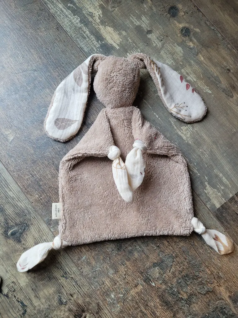 Doudou lapin personnalisable bébé - cadeau naissance