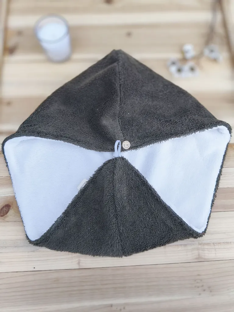 serviette cheveux kaki