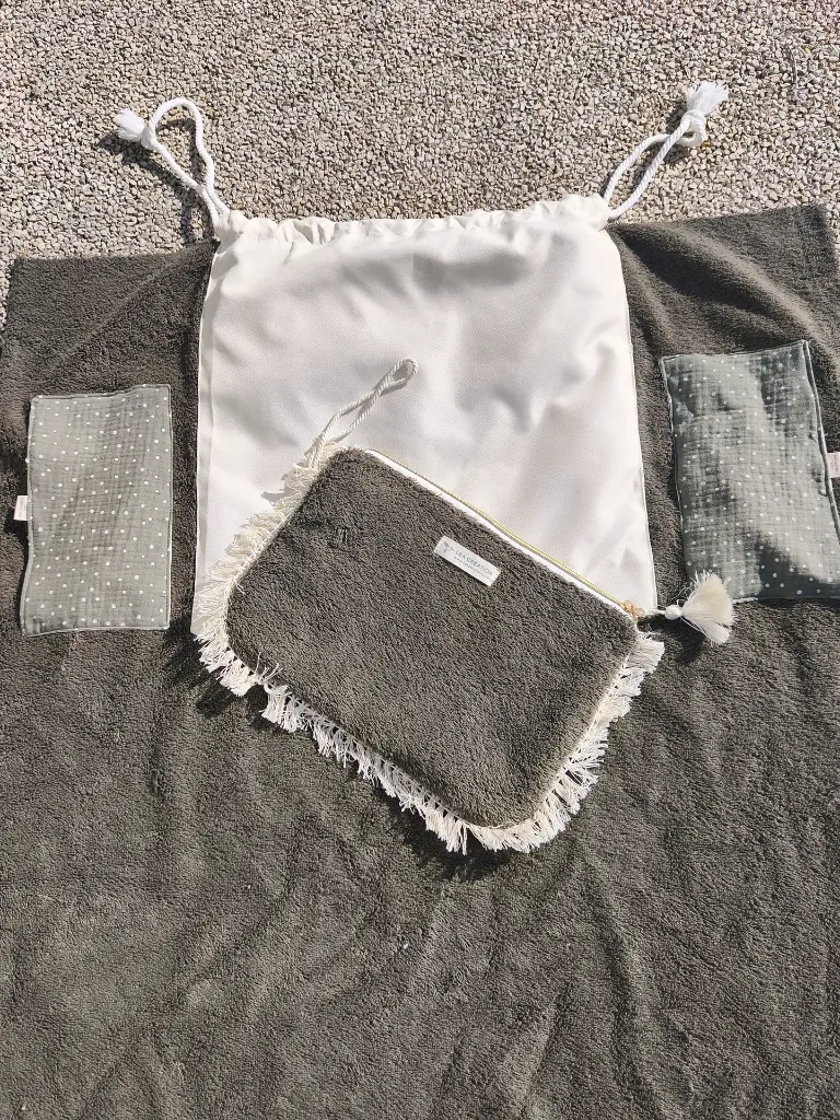 Pochon serviette de plage 2 en 1 L&A création kaki