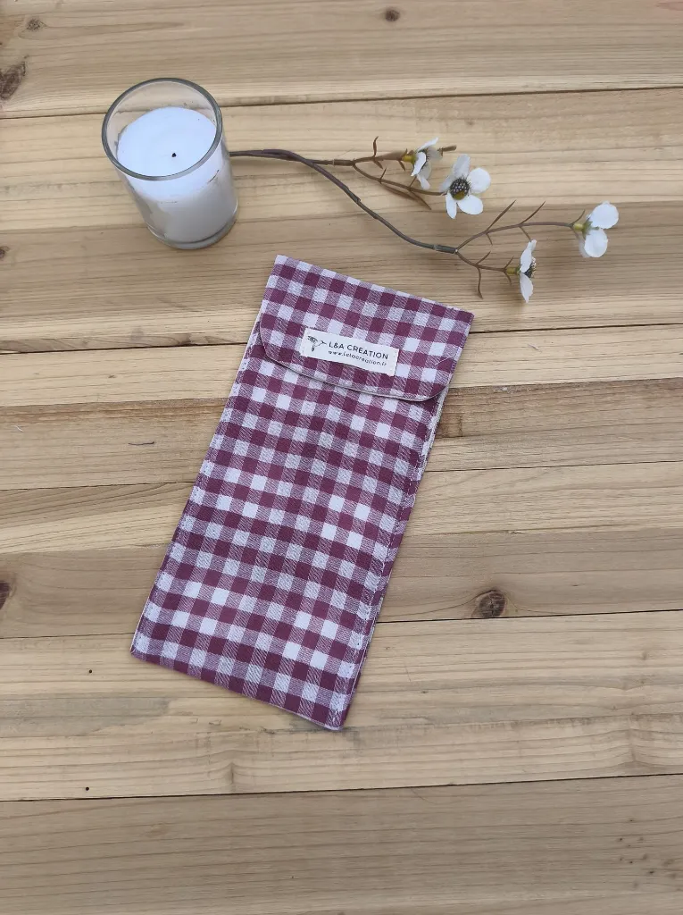 Etui imperméable pour brosse à dents  dentifrice ou couverts L&A Création