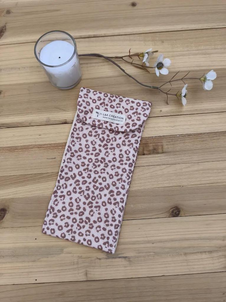 Etui imperméable pour brosse à dents  dentifrice ou couverts L&A Création