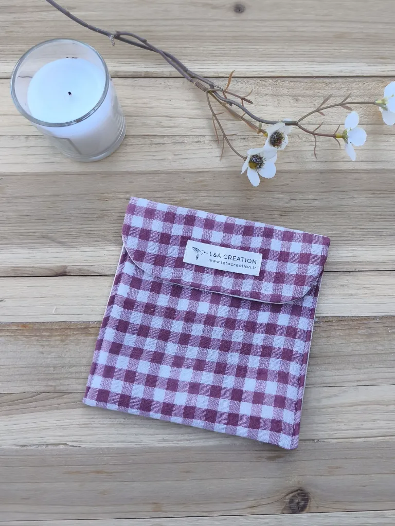 Pochette étui à savon ou lingettes - imperméable - L&A Création