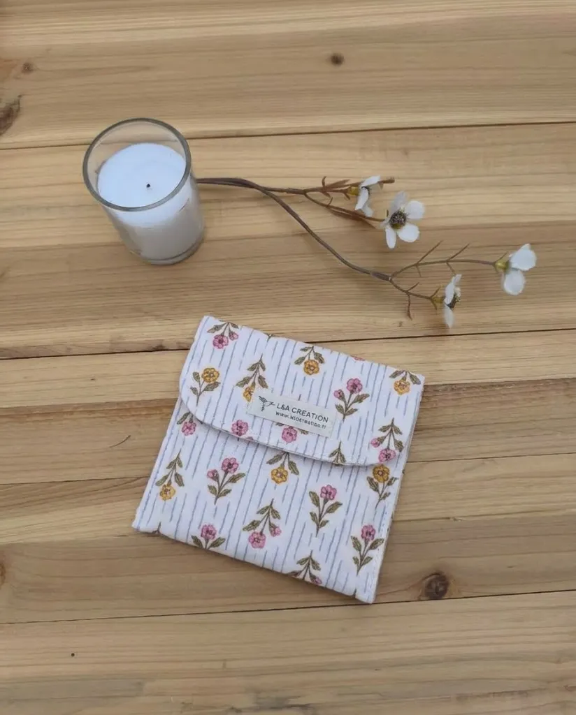 Pochette étui à savon ou lingettes - imperméable - L&A Création