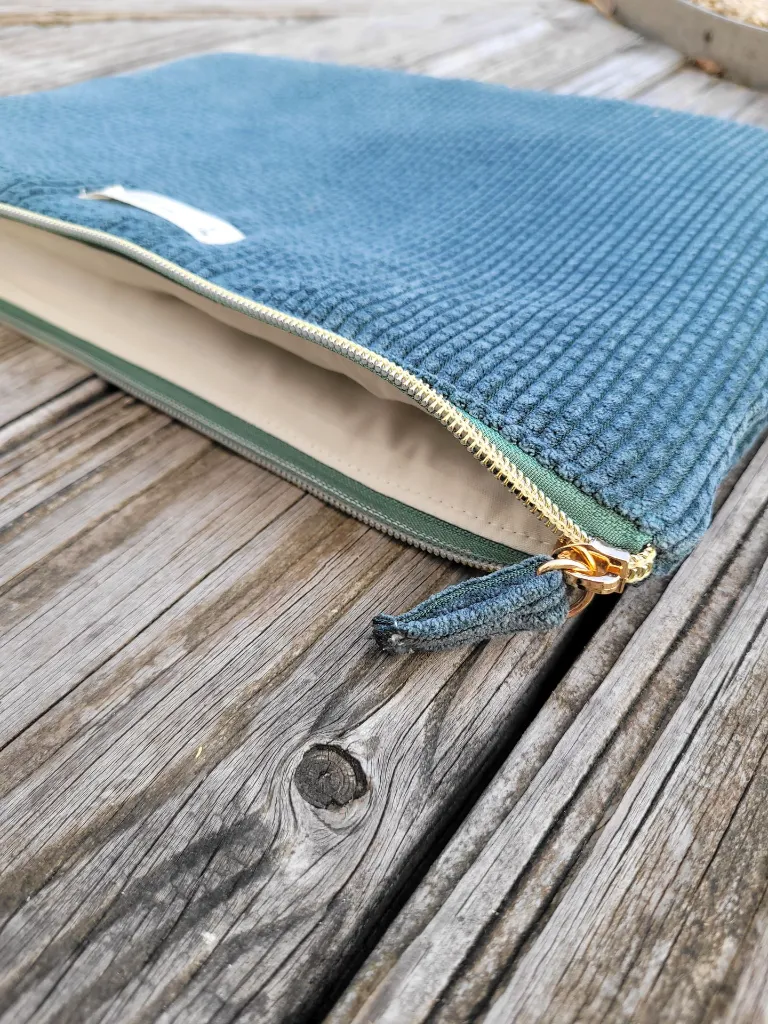 Pochette pour tablette Ipad en velours côtelé L&A Création