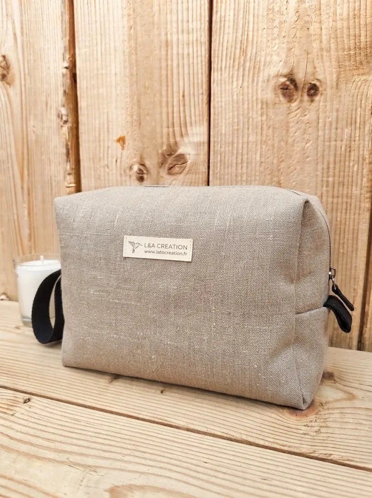 trousse toilette homme taupe.webp