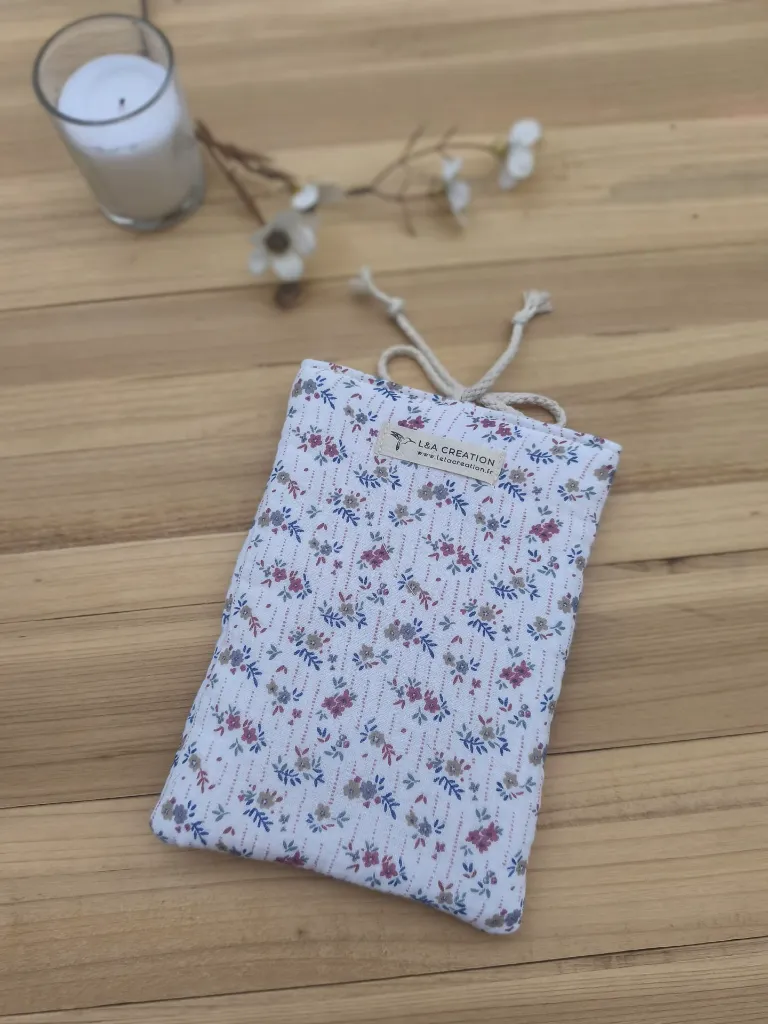 pochette à livre ou liseuse protection
