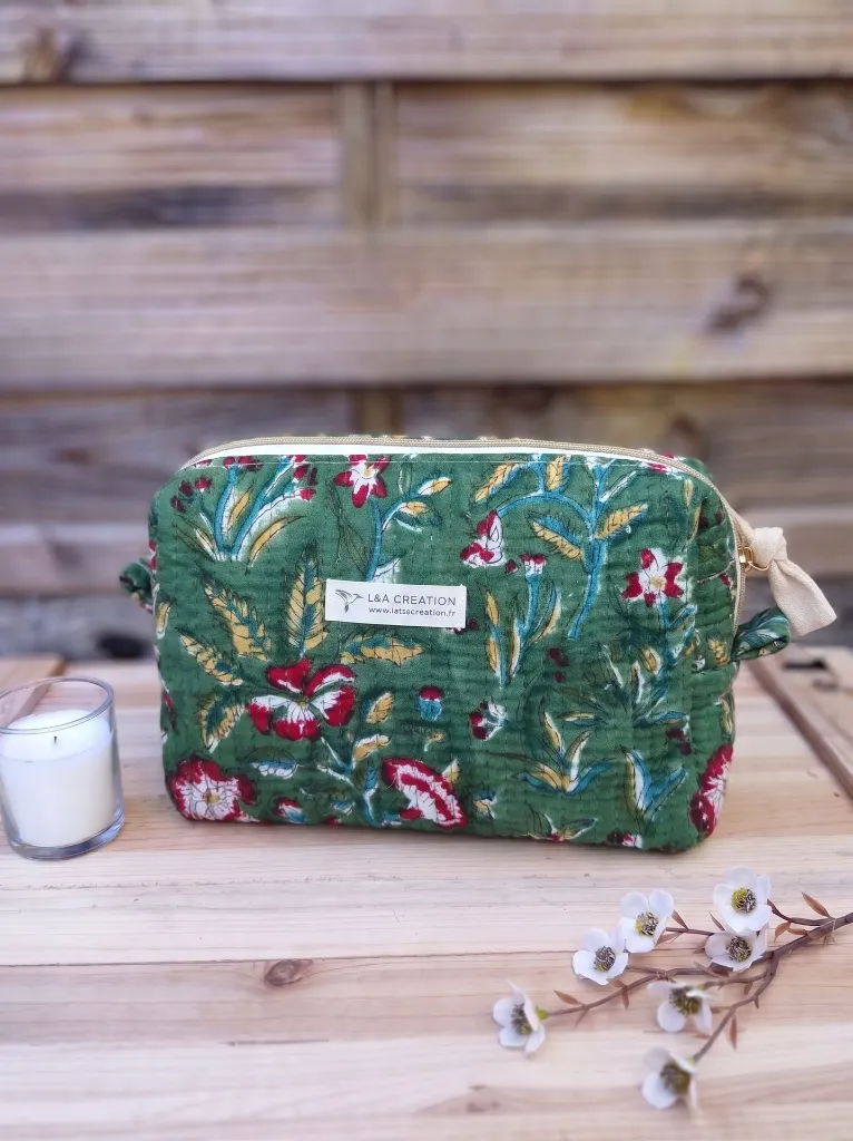 Trousse matelassé tissu Indien vert rouge L&A Création.webp