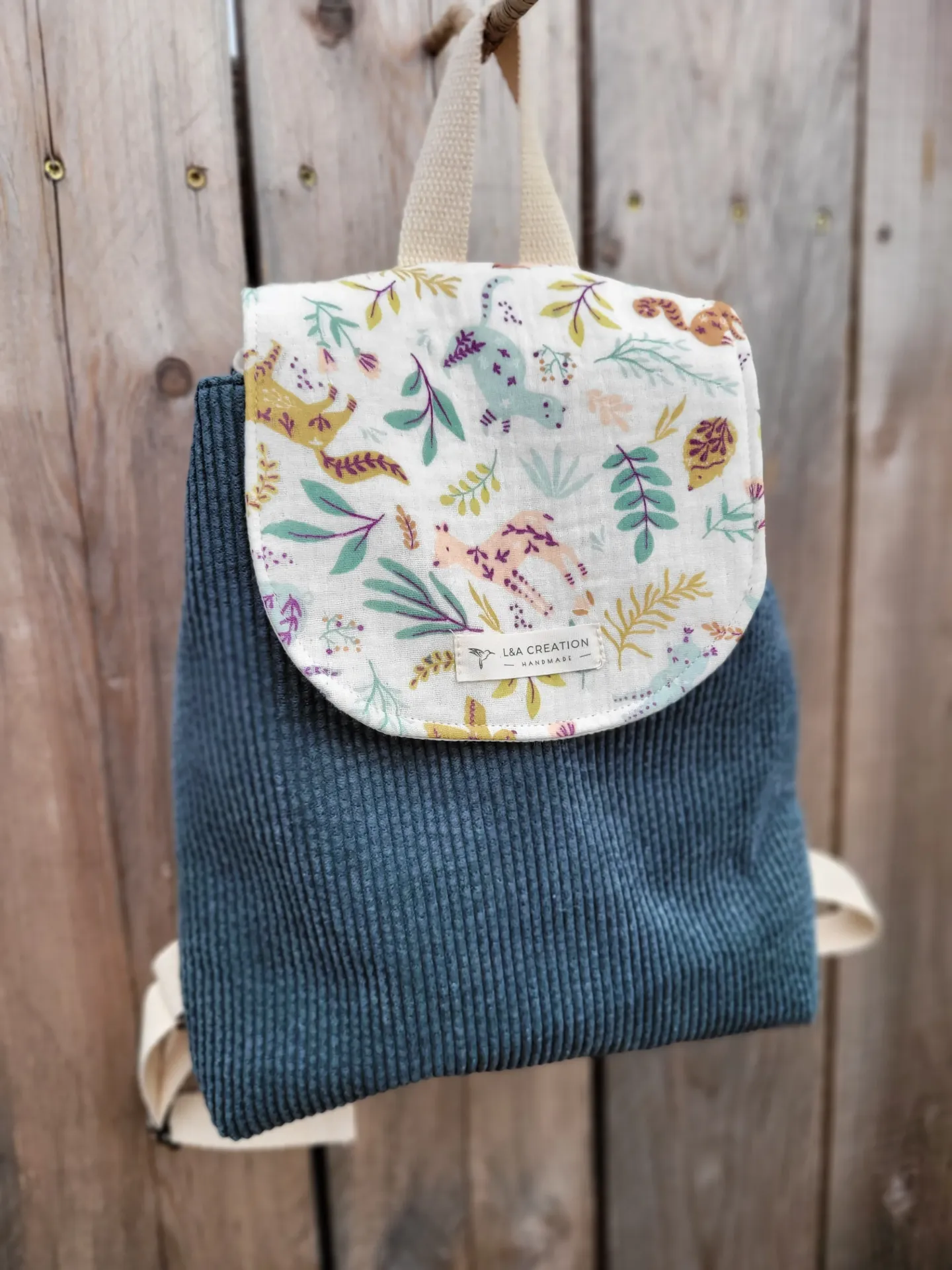 Sac à dos Velours et gaze de coton BIO pour enfant - personnalisable (Ecru, 1 Coeur taupe)