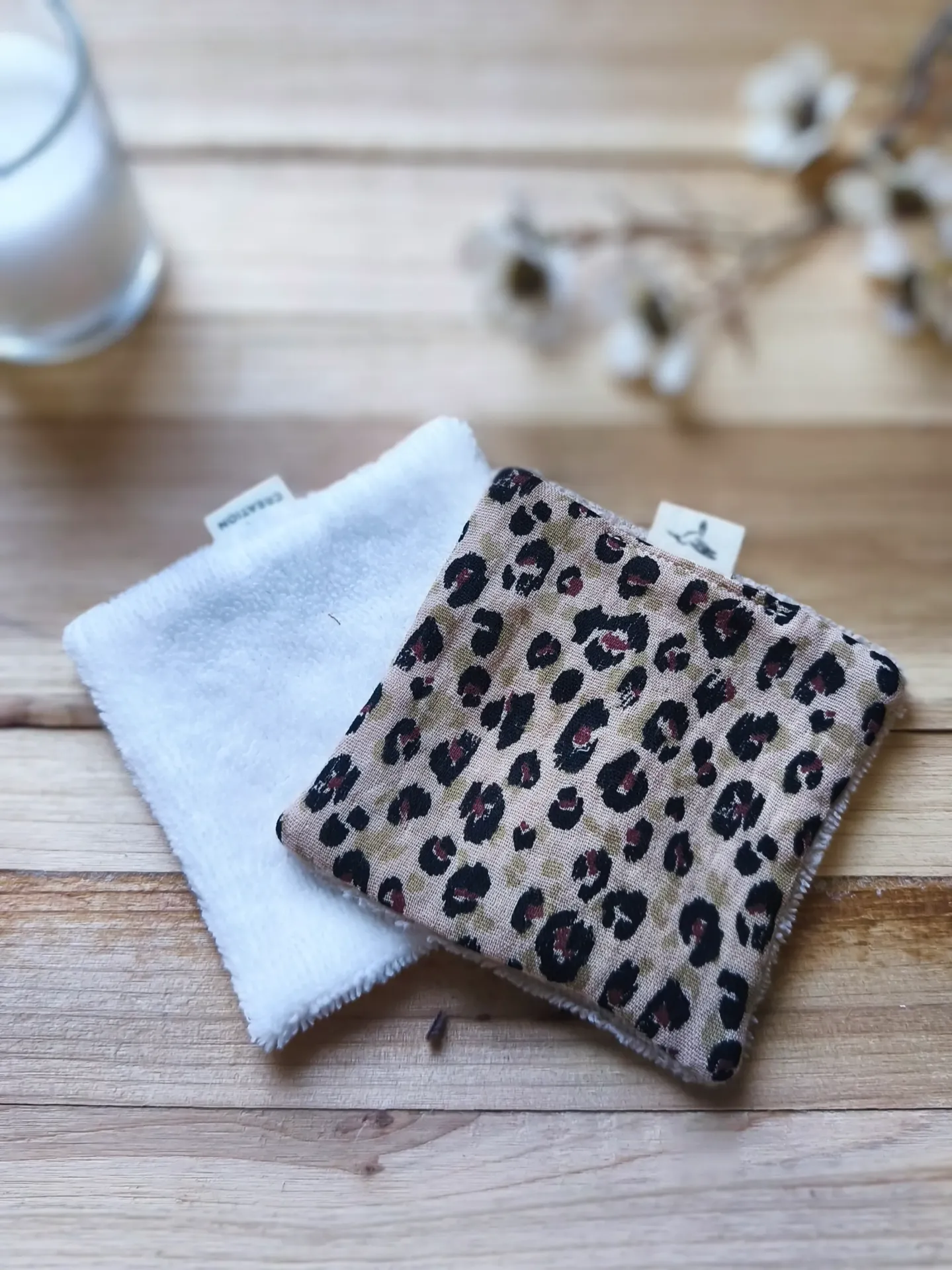 Lingette  coton démaquillant en gaze de coton BIO imprimé et Eponge bambou - routine Skincare - imprimé au choix (Léo Camel)