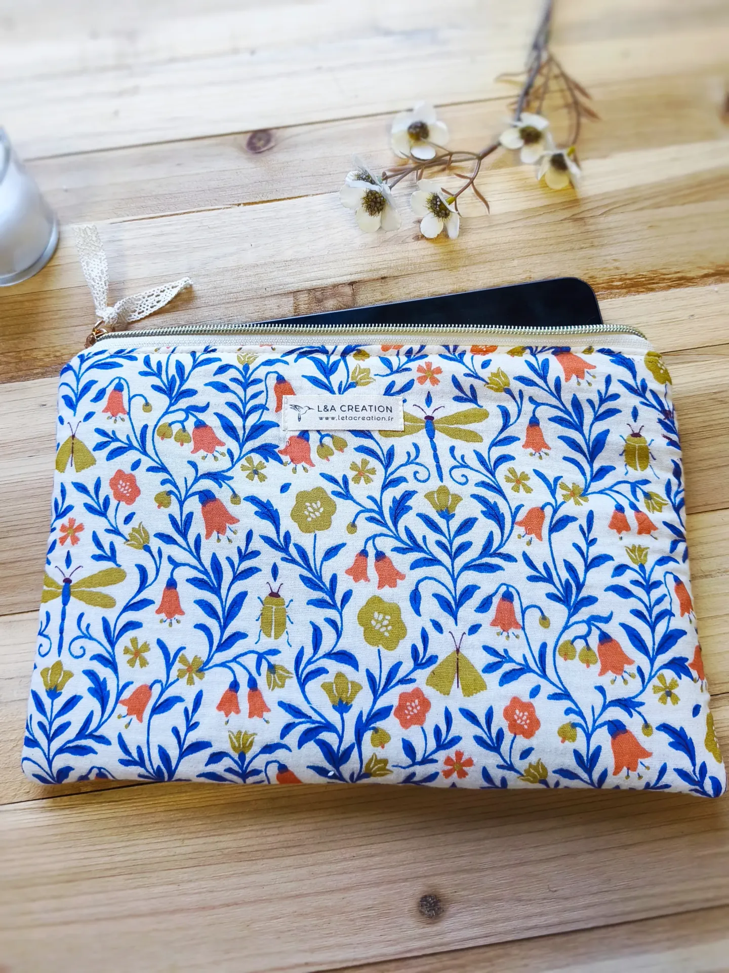 Pochette Ipad - Tablette - liseuse - velours côtelé - couleur au choix - fermeture éclair dorée - couleurs au choix