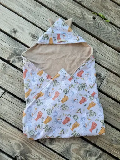 Cape de bain éponge et coton imprimé enfant au choix  - PERSONNALISABLE SUR COMMANDE  